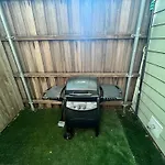 Pet-Friendly Uptown Dallas Loft With Patio & Grill
