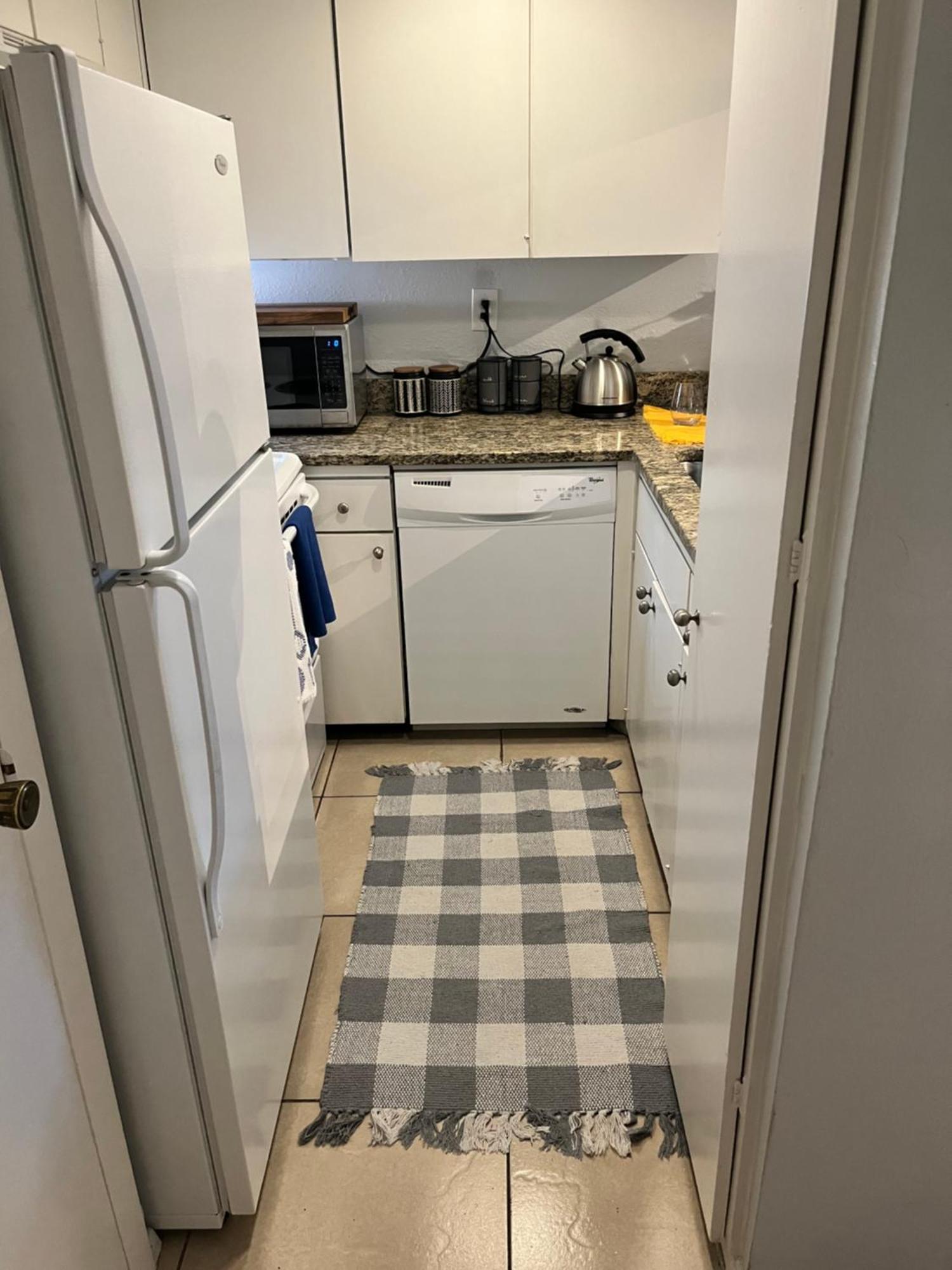 Pet-friendly Uptown Loft With Patio & Grill
